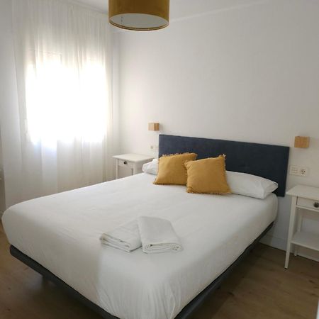 Exclusivo Apartamento Cerca De La Playa Malaga Luaran gambar