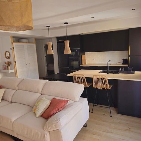 Exclusivo Apartamento Cerca De La Playa Malaga Luaran gambar
