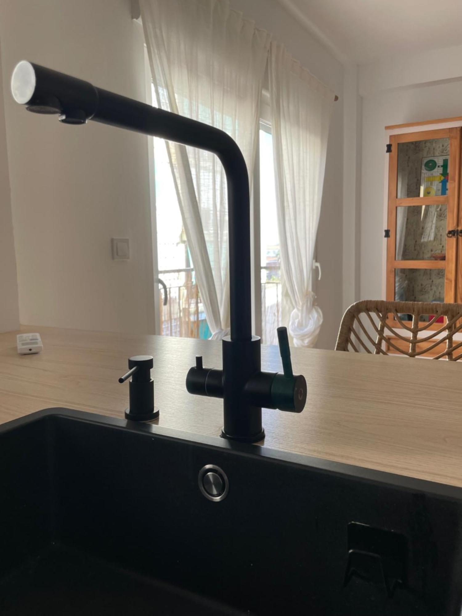 Exclusivo Apartamento Cerca De La Playa Malaga Luaran gambar